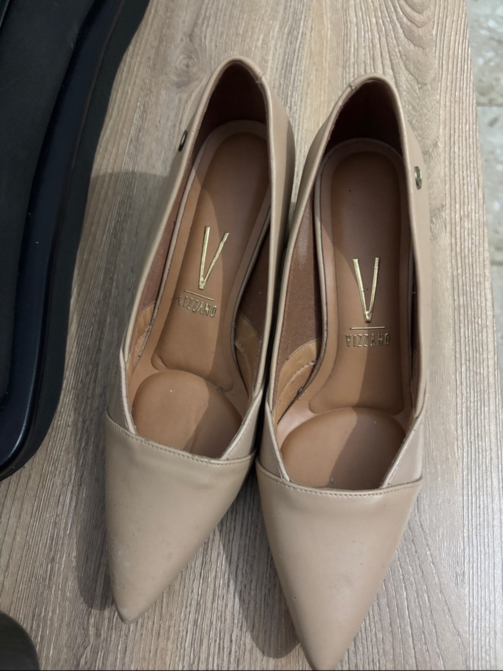 Vizzano Nude Pointed-Toe Women's Pumps